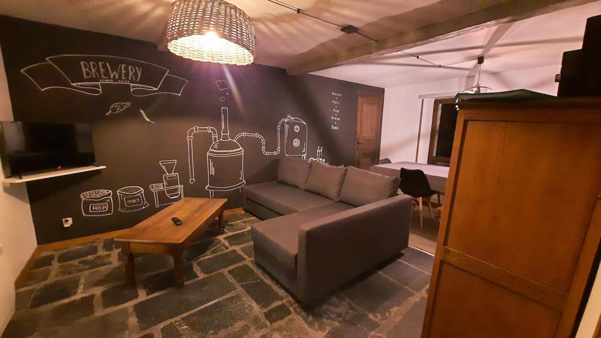Les Gites De La Brasserie D'Aubrives La Malterie Et La Houblonniere Exterior foto