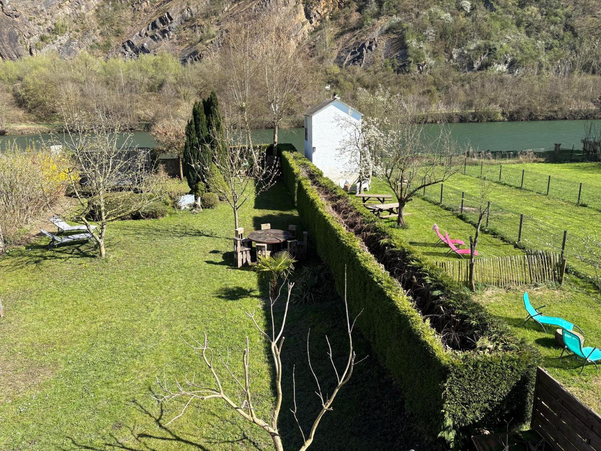 Les Gites De La Brasserie D'Aubrives La Malterie Et La Houblonniere Exterior foto